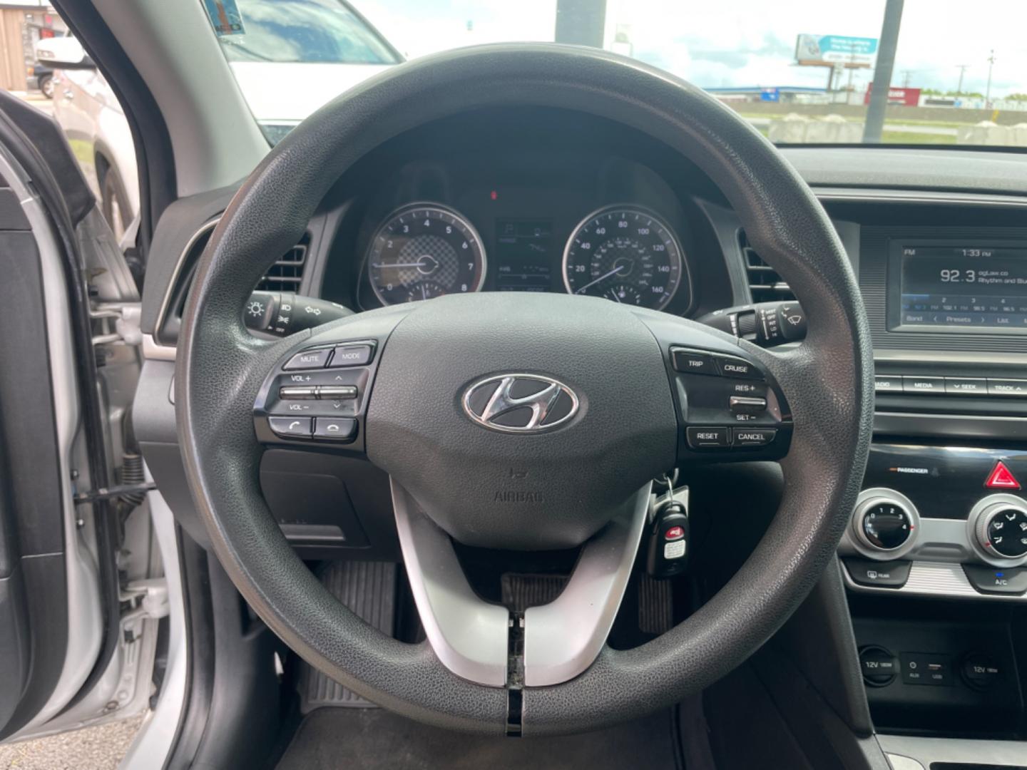 2019 Silver Hyundai Elantra (KMHD74LF9KU) with an 4-Cyl, 2.0 Liter engine, Automatic, 6-Spd w/Shiftronic transmission, located at 8008 Warden Rd, Sherwood, AR, 72120, (501) 801-6100, 34.830078, -92.186684 - Photo#13